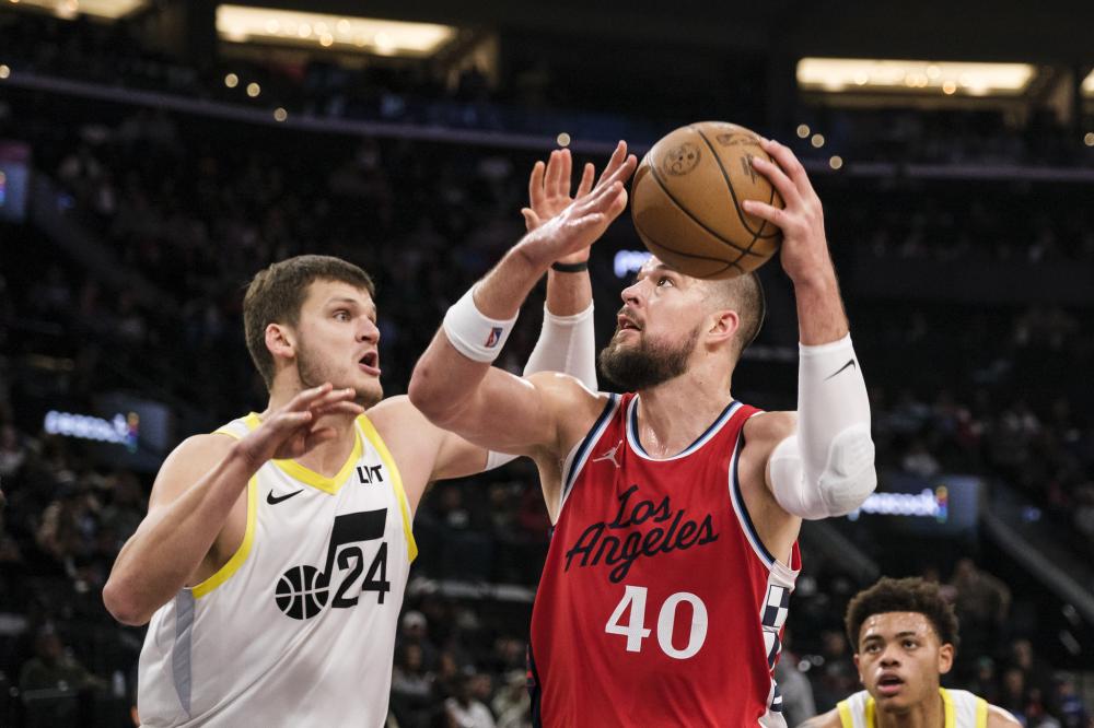 察他的比赛 察他的比赛